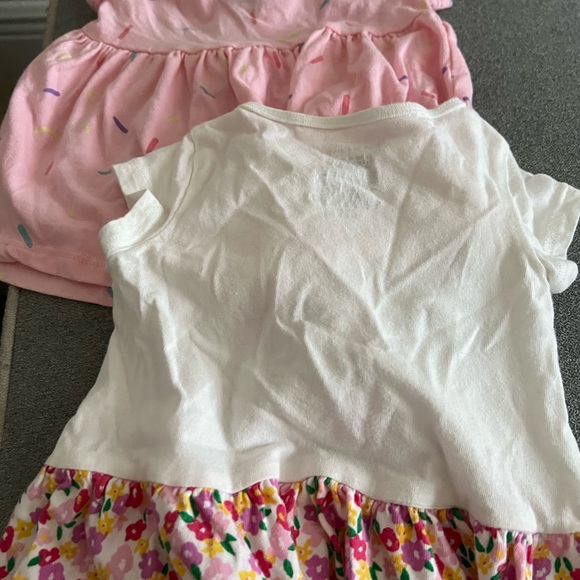 Set of 2 first impressions baby girl dresses - Picture 5 of 5